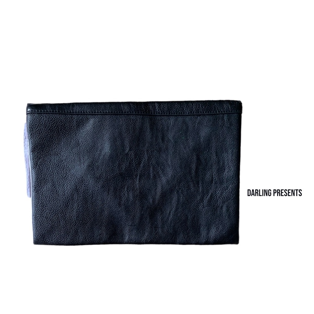 Steve Madden Slim Envelope Clutch Purse Women Color Black Size 7.75 X 11 - Picture 3 of 9